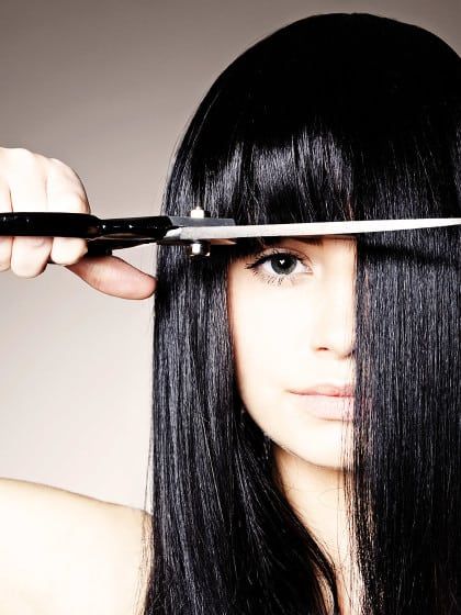 Strzyżenie grzywki.